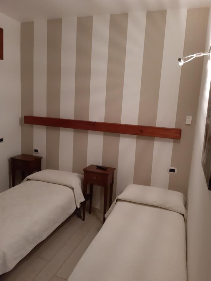 Sweet Appartment Di Guido Пескьера-дель-Гарда Экстерьер фото