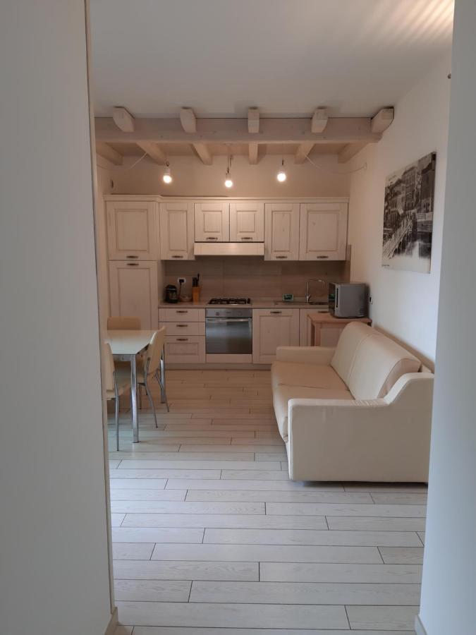 Sweet Appartment Di Guido Пескьера-дель-Гарда Экстерьер фото